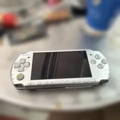 SONY PSP3000シルバー 本体(ジャンク品）