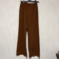ブラウン イージーパンツ　ユニクロ　AIRism センタープレス