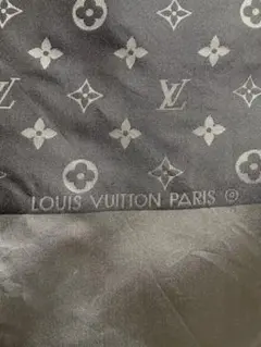 ❗️未使用❗️ ノベルティ 膝掛け ブランケット LV モノグラム - メルカリ