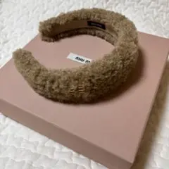 ミュウミュウ　miumiu カチューシャ　ブラウン