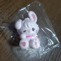 肩ズンFig.　mikko　キャミー　ガチャガチャ