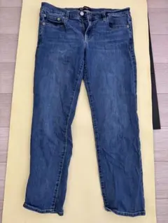 GAP DENIM CLASSIC STRAIGHT デニムパンツ　サイズ31