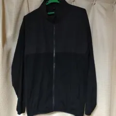 ナイロンジップアップジャケット