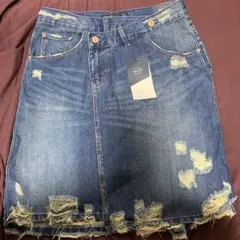 ZARA ダメージ加工ダークデニムスカート タグ付き