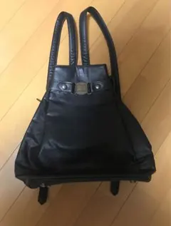 最終値下【美品】ジャンポールゴルチエ リュック ブラック 