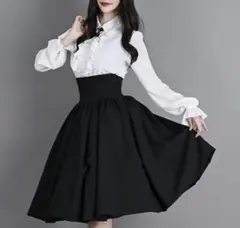 2026年最新】二次元と運命が交差するスカートの人気アイテム - メルカリ