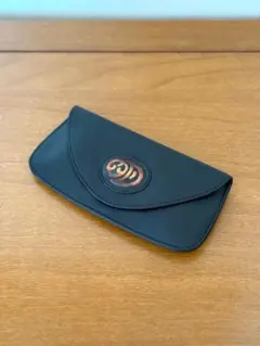 Item thumbnail for item d4de61a7-ab04-4881-88c9-252f131615dc