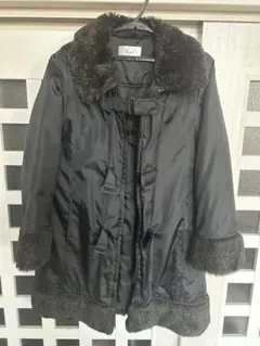 ファー付き黒コート