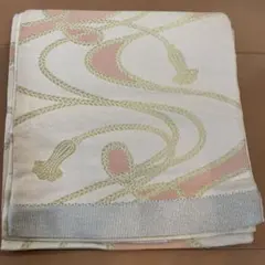 袋帯 白地 ピンク 金糸 紐柄
