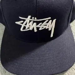 Stüssy ネイビーキャップ スナップバック