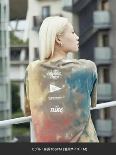 み*ん様 ナイキ スポーツウェア ウィメンズ オーバーサイズド Tシャツ