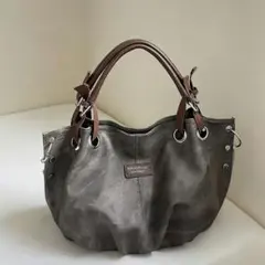 グレー レザー ショルダーバッグ