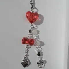 ハンドメイド 赤ハート 苺 ストラップ