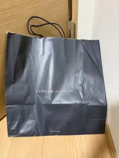 トミーヒルフィガー紙袋