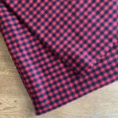 赤と黒のチェック柄生地　布地