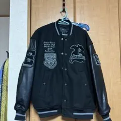 H&M 【完売商品】ブラック スタジャン フェイスレザー