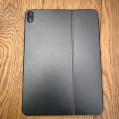 11インチiPad Pro（第1世代） 用キーボード付きケース ブラック 純正
