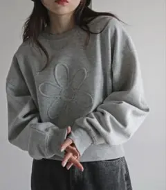 花刺繍 グレー スウェット