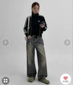 Black UP ワイドデニム