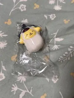 ポムポムプリン　牡蠣　サンリオキャラクター キーホルダー