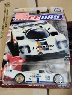 ホットウィール　RaceDay Porsche 962のサムネイル