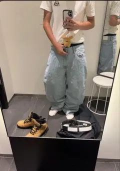 H&M バギーデニム ライトブルーのサムネイル