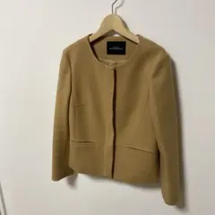 ベージュ ノーカラージャケット ウール混紡