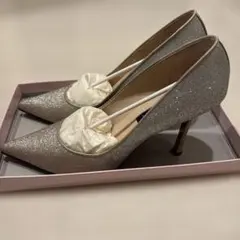 ハイヒール／グリッター／ラメ／結婚式／パンプス／ダイアナ