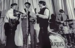 【未使用】 ビートルズ 2枚組 ロングタイプ ビッグポスター 店舗用 レア 希少 未使用】 ビートルズ 2枚組 ロングタイプ ビッグポスター 店舗用