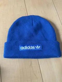 adidas 青 ニット帽 フリーサイズ