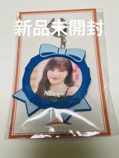 2026年最新】缶バッジケース niziuの人気アイテム - メルカリ