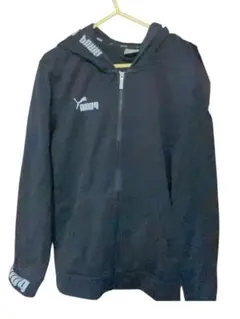 Puma 黒 ジップアップパーカー