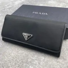 【美品】PRADA プラダ 長財布 ブラック 黒 折り財布のサムネイル