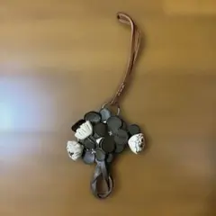 genten レザー フラワー チャーム キーホルダーのサムネイル