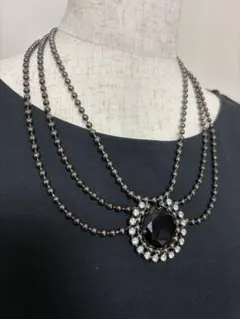 ブラック クリスタル装飾 3連ネックレス