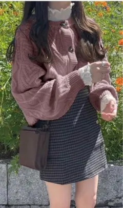 Item thumbnail for item b8cc6a74-cf2a-4fa3-b51c-e79cd9a960f0