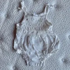 baby GAP ドット柄ロンパース 6-12ヶ月