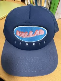 初期】 VALLAD STUDIO メッシュ レッド キャップ - メルカリ