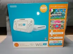 NintendoWiiUファミリープレミアムセット➕ゼルダ無双おまけ付き