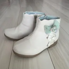 あ*こ様 キッズホワイトリボン付きブーツ　サイズ19㎝