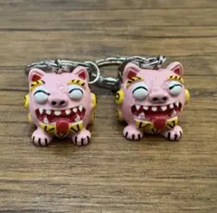 シーサー ピンク キーホルダー 2個セット　ガチャガチャ　沖縄限定