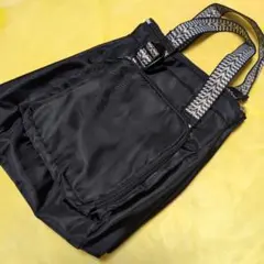 【未使用品】マザーズバッグ　大容量　黒　ポケット多数　ショルダーバック　リュック