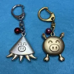 ブートン　イカトン　日清食品　キーホルダー　カップヌードル　サンリオ