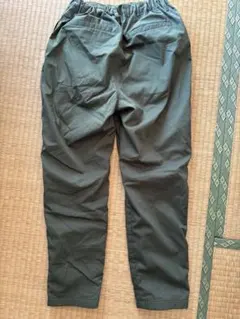 オリーブグリーン ウエストゴム パンツ