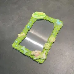 【26】トレカケース　ホイップデコ　緑　犬