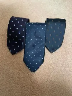 【お値下げしました】ネクタイ３本セット　就活生・社会人の味方