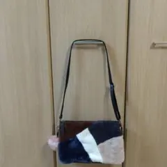 新春限定値下げ❗️新品！niko and…フワフワショルダーバック