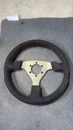 momo M42 350mm モデル07 ブラックスエード 黄センターマーカー - メルカリ