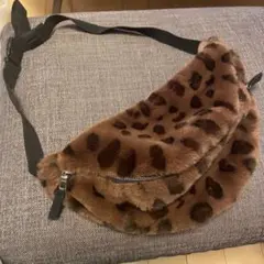 ニコアンド　バック