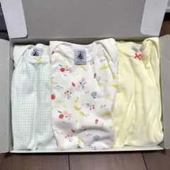 新品未使用　プチバトー　ボディスーツ